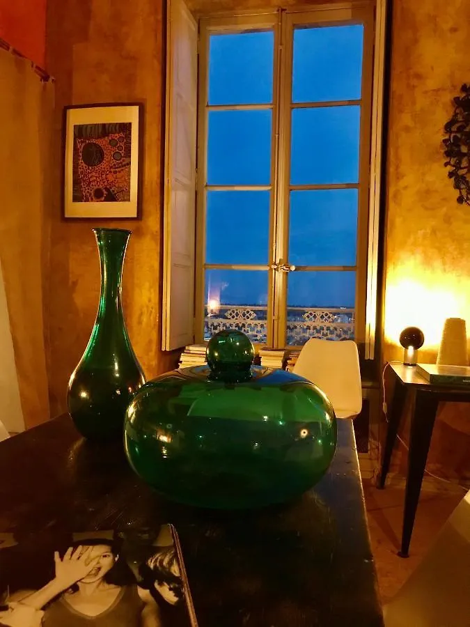 Maison d'hôtes Hotel Castel Pierre Lisse à Hyères