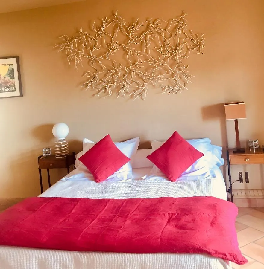 Hotel Castel Pierre Lisse à Hyères France