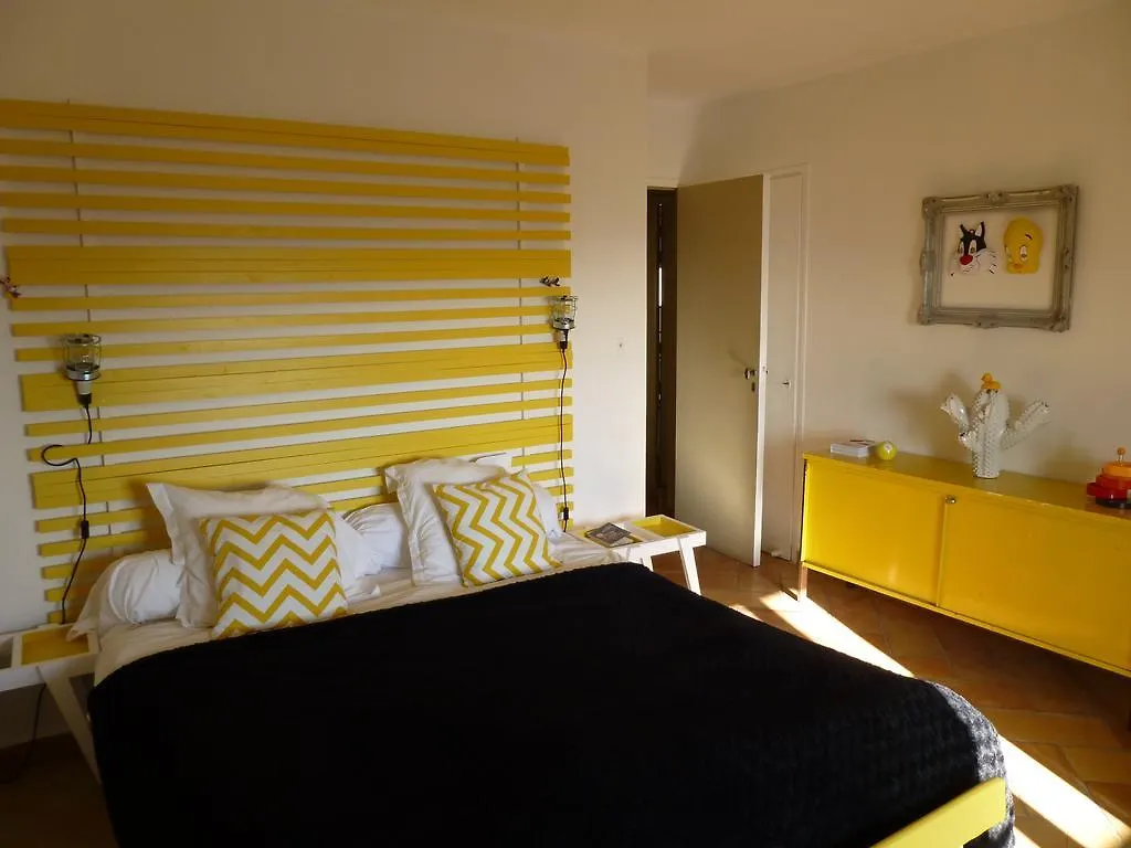 Hotel Castel Pierre Lisse à Hyères France