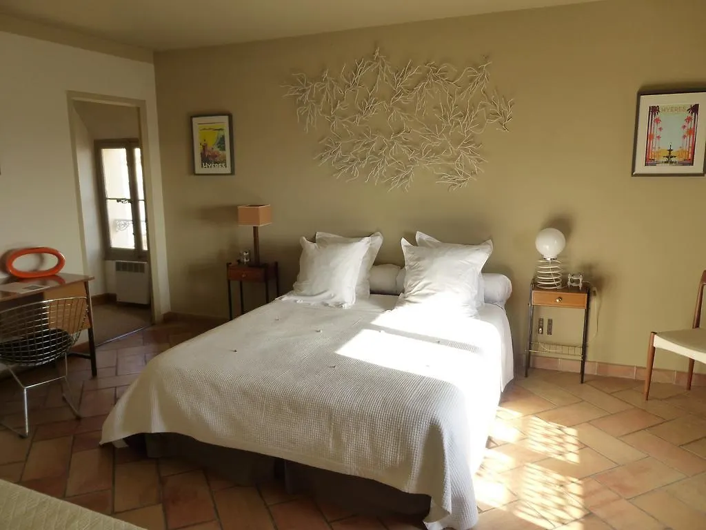 Maison d'hôtes Hotel Castel Pierre Lisse à Hyères