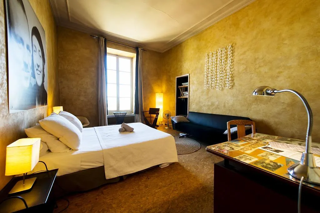 Maison d'hôtes Hotel Castel Pierre Lisse à Hyères